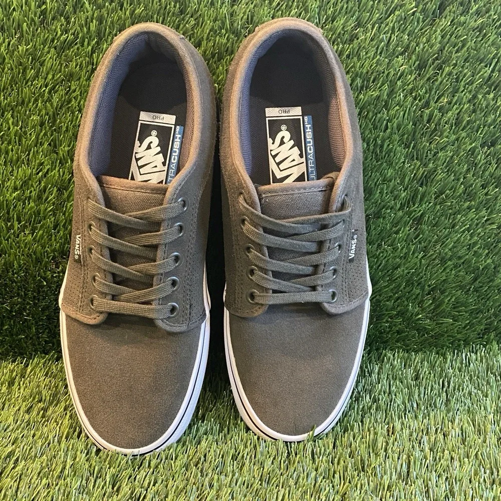 Vans Chukka Suede Low Skateboard Shoes Perf Grape Leaf Green/ White Mens 7.5 New